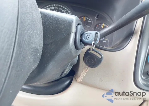 2004 Chevrolet Tahoe Z71 z USA, uszkodzony, nr VIN 1GNEK13Z84R259408